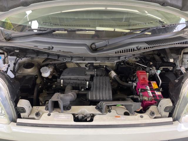 スペーシア ハイブリッドＸ　禁煙車　純正８型ナビＴＶ　両側電動ドア　バックカメラ　セーフティサポート　リアパーキングセンサ　ＥＴＣ　Ｂｌｕｅｔｏｏｔｈ　シートヒーター　後席サーキュレーター／サンシェード　ハイビームアシスト（18枚目）