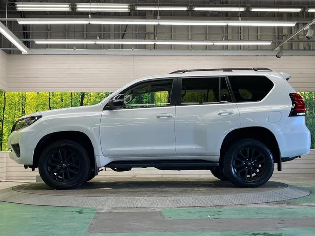 ランドクルーザープラド ＴＸ　Ｌパッケージ　マットブラックエディション　７人乗　ムーンルーフ　禁煙車　純正９型ナビ　マルチテレインモニタ　ベージュ革　セーフティセンス　レーダークルーズ　ブラインドスポットモニタ　パワーシート　シートベンチレーション　ルーフレール（63枚目）
