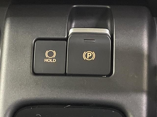 スペーシアカスタム ハイブリッドＸＳ　届出済未使用車　２トーンルーフ　セーフティサポート　両側電動ドア　アダプティブクルーズ　ＬＥＤヘッド　純正１５インチＡＷ　半革シート　シートヒーター　後席サーキュレーター　サンシェード　オットマン（7枚目）