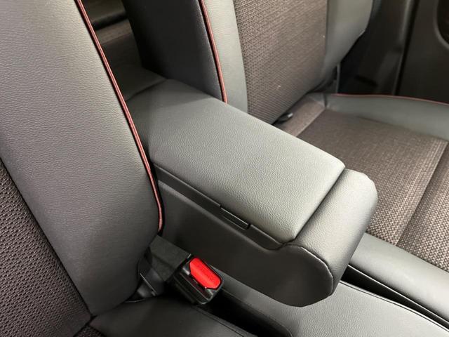 スペーシアカスタム ハイブリッドＸＳ　届出済未使用車　２トーンルーフ　セーフティサポート　両側電動ドア　アダプティブクルーズ　ＬＥＤヘッド　純正１５インチＡＷ　半革シート　シートヒーター　後席サーキュレーター　サンシェード　オットマン（29枚目）