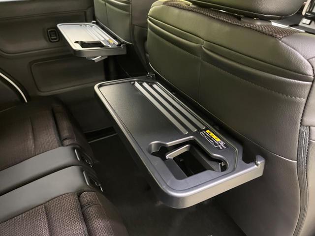 スペーシアカスタム ハイブリッドＸＳ　届出済未使用車　２トーンルーフ　セーフティサポート　両側電動ドア　アダプティブクルーズ　ＬＥＤヘッド　純正１５インチＡＷ　半革シート　シートヒーター　後席サーキュレーター　サンシェード　オットマン（33枚目）