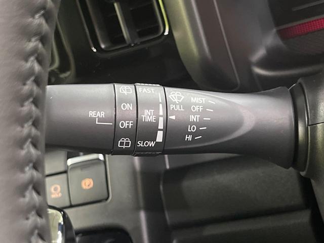 スペーシアカスタム ハイブリッドＸＳ　届出済未使用車　２トーンルーフ　セーフティサポート　両側電動ドア　アダプティブクルーズ　ＬＥＤヘッド　純正１５インチＡＷ　半革シート　シートヒーター　後席サーキュレーター　サンシェード　オットマン（48枚目）