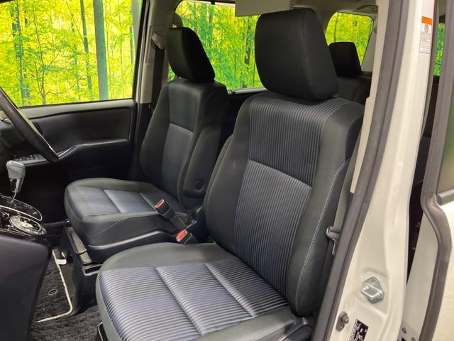 ヴォクシー ＺＳ　煌ＩＩ　禁煙車　純正９型ナビＴＶ　純正１２型後席モニター　両側電動ドア　バックカメラ　セーフティセンス　ＬＥＤヘッド　ＬＥＤフォグ　純正１６インチＡＷ　後席サンシェード　ＥＴＣ　前後個別再生　ＤＶＤ再生（30枚目）