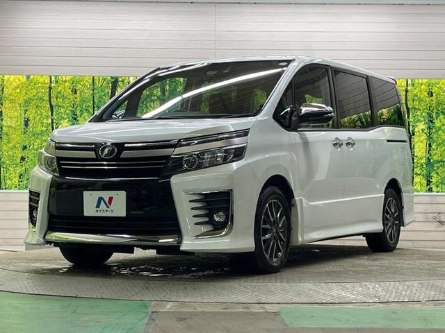 ヴォクシー ＺＳ　煌ＩＩ　禁煙車　純正９型ナビＴＶ　純正１２型後席モニター　両側電動ドア　バックカメラ　セーフティセンス　ＬＥＤヘッド　ＬＥＤフォグ　純正１６インチＡＷ　後席サンシェード　ＥＴＣ　前後個別再生　ＤＶＤ再生（52枚目）