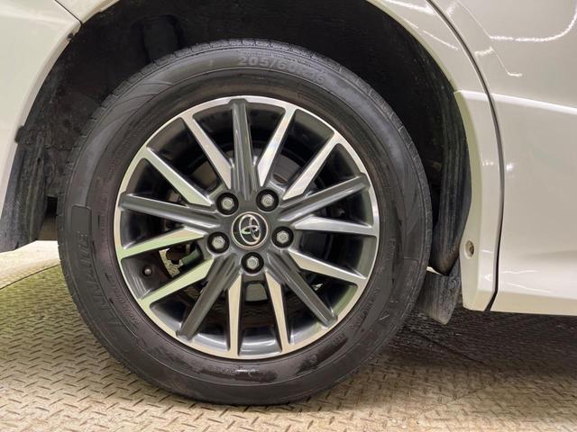 ヴォクシー ＺＳ　煌ＩＩ　禁煙車　純正９型ナビＴＶ　純正１２型後席モニター　両側電動ドア　バックカメラ　セーフティセンス　ＬＥＤヘッド　ＬＥＤフォグ　純正１６インチＡＷ　後席サンシェード　ＥＴＣ　前後個別再生　ＤＶＤ再生（63枚目）