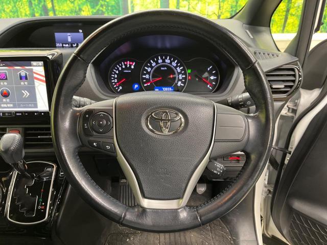 ヴォクシー ＺＳ　禁煙車　ＢＩＧ－Ｘ９型ナビＴＶ　フリップダウンモニター　両側電動ドア　バックカメラ　セーフティセンス　クルーズコントロール　ＬＥＤヘッド　純正１６インチＡＷ　デュアルオートエアコン　ＤＶＤ再生（7枚目）