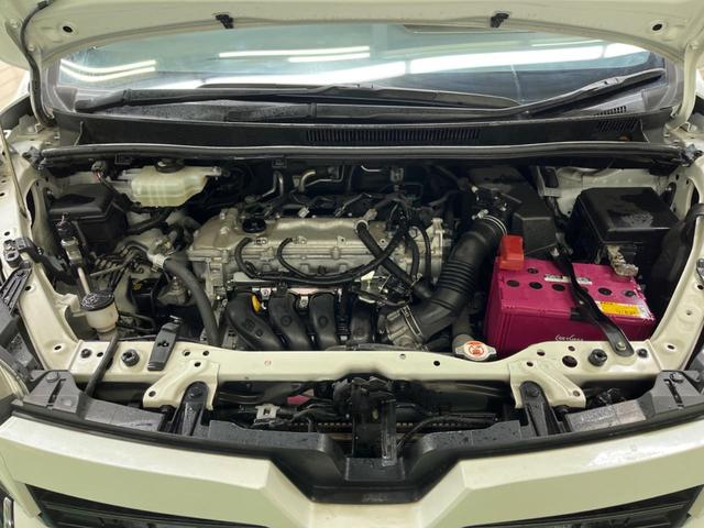 ヴォクシー ＺＳ　禁煙車　ＢＩＧ－Ｘ９型ナビＴＶ　フリップダウンモニター　両側電動ドア　バックカメラ　セーフティセンス　クルーズコントロール　ＬＥＤヘッド　純正１６インチＡＷ　デュアルオートエアコン　ＤＶＤ再生（19枚目）