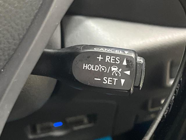 Ｃ－ＨＲ Ｇ　ＬＥＤヘッド　シーケンシャルターンランプ　禁煙車　ナビフルセグ　バックカメラ　セーフティセンス　レーダークルーズ　ブラインドスポットモニタ　クリアランスソナー　純正１８インチＡＷ　半革　シートヒーター（6枚目）