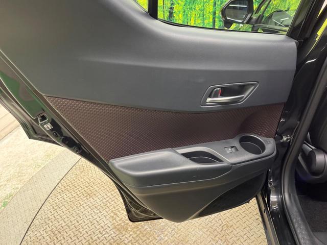 Ｃ－ＨＲ Ｇ　ＬＥＤヘッド　シーケンシャルターンランプ　禁煙車　ナビフルセグ　バックカメラ　セーフティセンス　レーダークルーズ　ブラインドスポットモニタ　クリアランスソナー　純正１８インチＡＷ　半革　シートヒーター（37枚目）