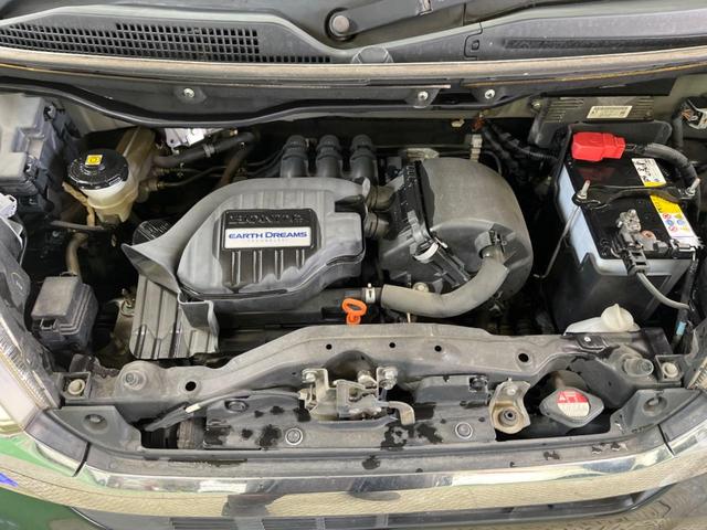 Ｎ－ＢＯＸカスタム Ｇ・Ｌパッケージ　禁煙車　純正ナビフルセグ　電動スライドドア　ＨＩＤヘッド　純正１４インチＡＷ　Ｂｌｕｅｔｏｏｔｈ　スマートキー　オートエアコン　オートライト　ＤＶＤ再生（19枚目）