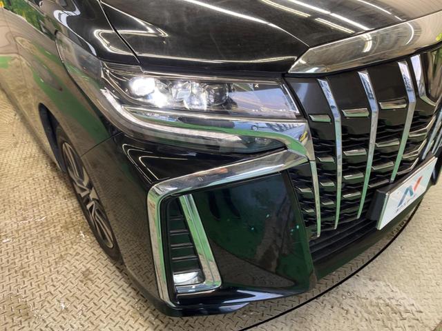 アルファード ２．５Ｓ　Ｃパッケージ　禁煙車　純正９型ディスプレイＴＶ　純正１２型後席モニター　バックカメラ　セーフティセンス　ブラインドスポットモニタ　デジタルインナーミラー　両側電動ドア　電動バックドア　シートベンチレーション（13枚目）