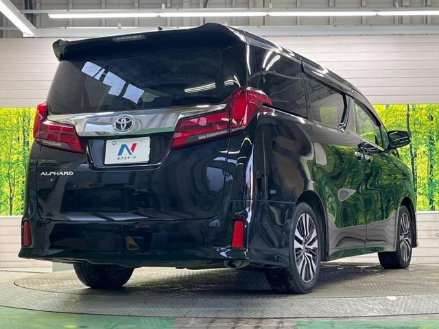 アルファード ２．５Ｓ　Ｃパッケージ　禁煙車　純正９型ディスプレイＴＶ　純正１２型後席モニター　バックカメラ　セーフティセンス　ブラインドスポットモニタ　デジタルインナーミラー　両側電動ドア　電動バックドア　シートベンチレーション（18枚目）