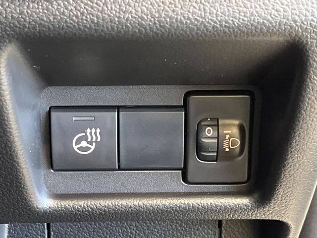 スペーシアカスタム ハイブリッドＸＳ　届出済未使用車　セーフティサポート　アダプティブクルーズ　ＬＥＤヘッド　純正１５インチＡＷ　半革　シートヒーター　電動パーキングブレーキ　オートブレーキホールド　後席サーキュレーター／サンシェード（29枚目）