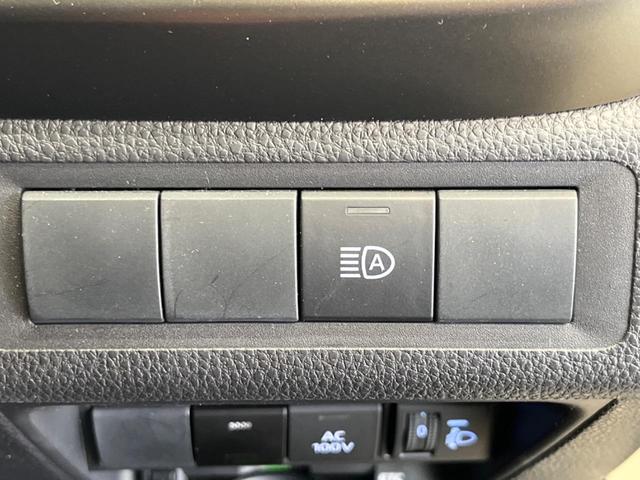 アクア Ｚ　禁煙車　純正１０．５型ディスプレイＴＶ　バックカメラ　セーフティセンス　レーダークルーズ　ＬＥＤヘッド　純正１５インチＡＷ　パーキングサポートブレーキ　ＥＴＣ　ＡｐｐｌｅＣａｒＰｌａｙ　１００Ｖ電源（29枚目）