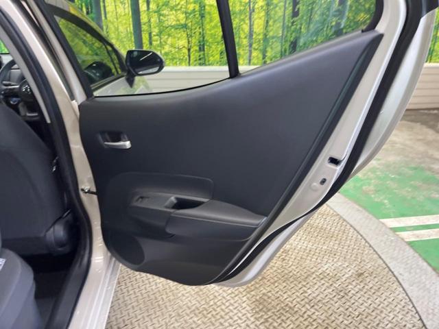 アクア Ｚ　禁煙車　純正１０．５型ディスプレイＴＶ　バックカメラ　セーフティセンス　レーダークルーズ　ＬＥＤヘッド　純正１５インチＡＷ　パーキングサポートブレーキ　ＥＴＣ　ＡｐｐｌｅＣａｒＰｌａｙ　１００Ｖ電源（41枚目）