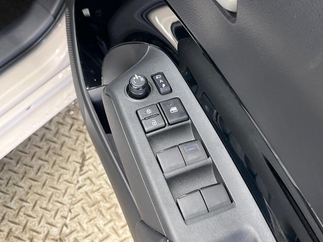 アクア Ｚ　禁煙車　純正１０．５型ディスプレイＴＶ　バックカメラ　セーフティセンス　レーダークルーズ　ＬＥＤヘッド　純正１５インチＡＷ　パーキングサポートブレーキ　ＥＴＣ　ＡｐｐｌｅＣａｒＰｌａｙ　１００Ｖ電源（49枚目）