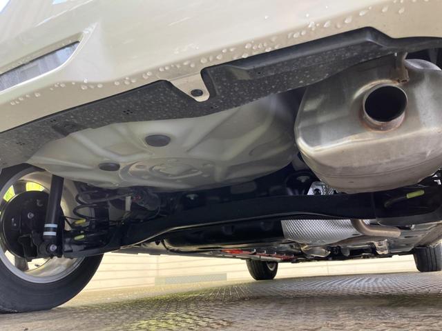 アクア Ｚ　禁煙車　純正１０．５型ディスプレイＴＶ　バックカメラ　セーフティセンス　レーダークルーズ　ＬＥＤヘッド　純正１５インチＡＷ　パーキングサポートブレーキ　ＥＴＣ　ＡｐｐｌｅＣａｒＰｌａｙ　１００Ｖ電源（58枚目）