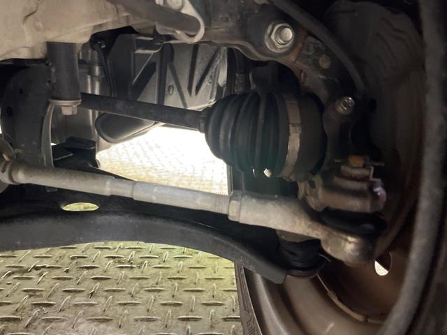 アルトラパン Ｓ　禁煙車　純正ナビフルセグ　全方位カメラ　セーフティサポート　ＨＩＤヘッド　ＥＴＣ　Ｂｌｕｅｔｏｏｔｈ　シートヒーター　オートライト　ハイビームアシスト　リアパーキングセンサ　革巻ステアリング（20枚目）