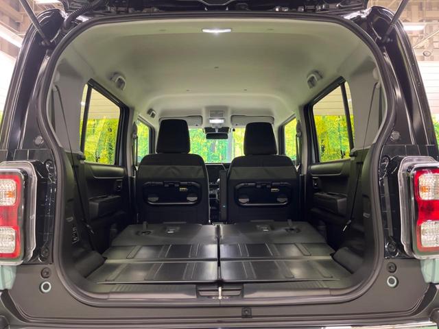 ���i�̂���������ʋ΁A���}���ɏ\���ȉ׎��X�y�[�X���m�ۂ��Ă���܂��B�Z�J���h�V�[�g��|���ƁA�傫�ȉו��̐ύڂ��\�ł���