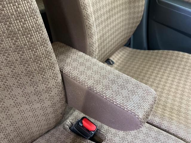 �y�A�[�����X�g�z�^�]���̐g�̂̕��S���y�����Ă����A�[�����X�g�𑕔���