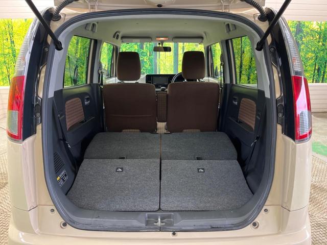 ���i�̂���������ʋ΁A���}���ɏ\���ȉ׎��X�y�[�X���m�ۂ��Ă���܂��B�Z�J���h�V�[�g��|���ƁA�傫�ȉו��̐ύڂ��\�ł���