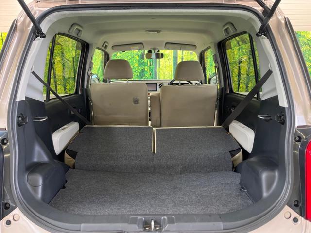 ���i�̂���������ʋ΁A���}���ɏ\���ȉ׎��X�y�[�X���m�ۂ��Ă���܂��B�Z�J���h�V�[�g��|���ƁA�傫�ȉו��̐ύڂ��\�ł���