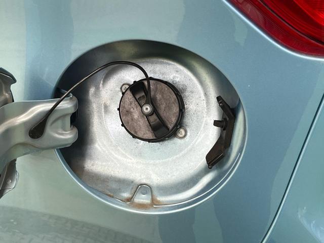 デイズ Ｊ　禁煙車　エマージェンシーブレーキ　踏み間違い防止アシスト　純正ＣＤオーディオ　キーレス　オート電動格納ドアミラー　プライバシーガラス　運転席アームレスト　ＡＵＸ接続（34枚目）