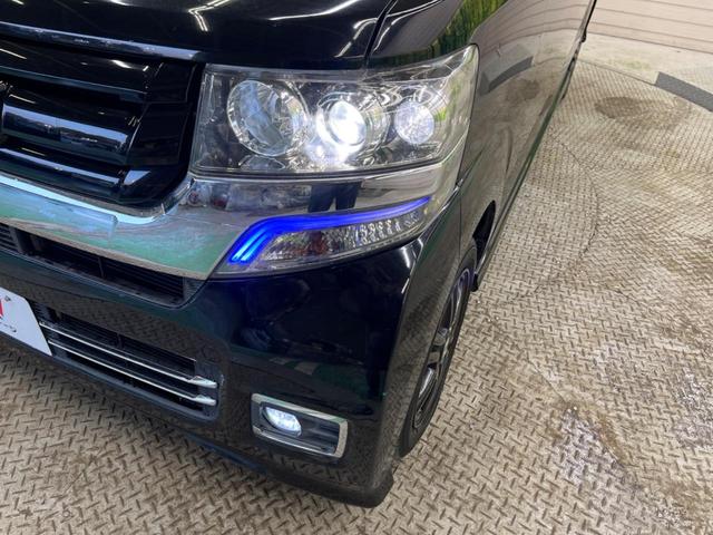 Ｎ－ＢＯＸカスタム Ｇ　ＳＳブラックスタイルパッケージ　禁煙車　衝突軽減　両側電動スライドドア　純正ナビ　フルセグ　バックカメラ　シートヒーター　ドライブレコーダー　ＥＴＣ　ＨＩＤヘッド　オートライト　オートエアコン　ロールサンシェード（12枚目）