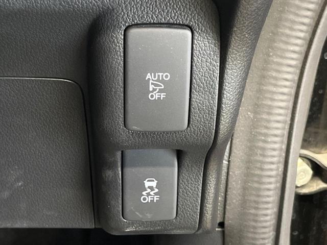 Ｎ－ＢＯＸカスタム Ｇ　ＳＳブラックスタイルパッケージ　禁煙車　衝突軽減　両側電動スライドドア　純正ナビ　フルセグ　バックカメラ　シートヒーター　ドライブレコーダー　ＥＴＣ　ＨＩＤヘッド　オートライト　オートエアコン　ロールサンシェード（40枚目）