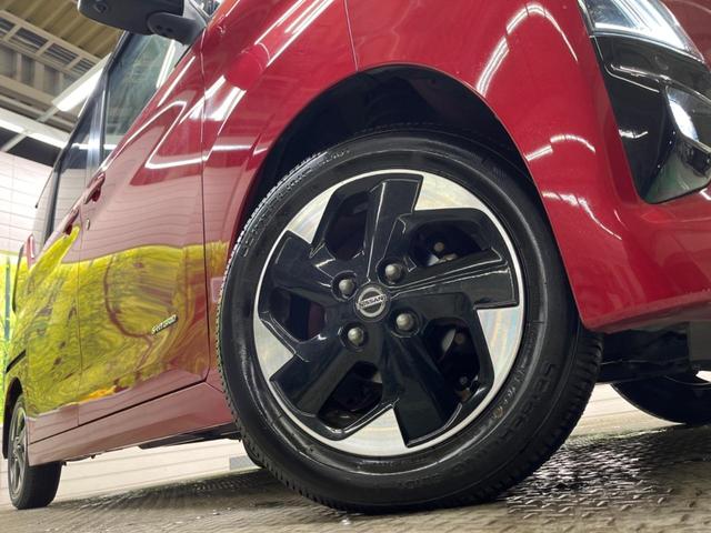 ルークス ハイウェイスター　Ｘ　快適パックＡ　禁煙車　純正９型ナビＴＶ　アラウンドビューモニタ　両側ハンズフリー電動ドア　衝突被害軽減　ＬＥＤヘッド　純正１４インチＡＷ　後席シーリングファン／サンシェード　ドライブレコーダー（13枚目）