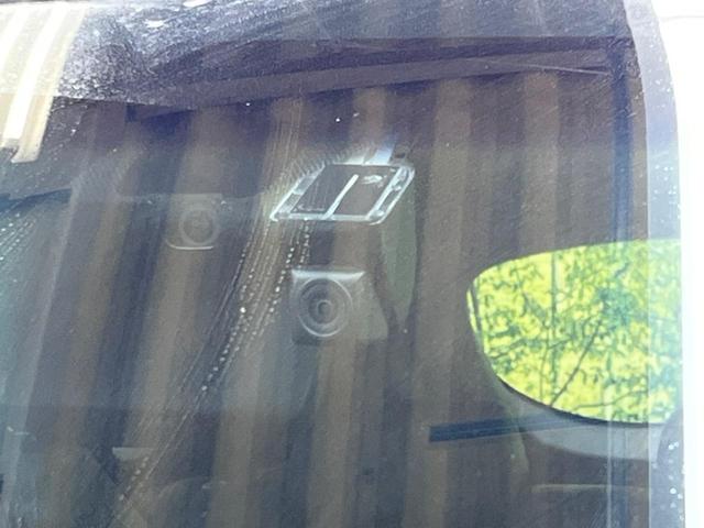 ハリアー Ｚ　レザーパッケージ　調光パノラマルーフ　禁煙車　メーカー１２．３型ナビＴＶ　ＪＢＬサウンド　パノラミックビューモニタ　ブラウン内装　セーフティセンス　デジタルインナーミラー　電動バックドア　シートベンチレーション（36枚目）