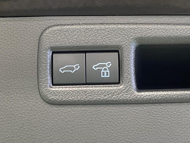 ハリアー Ｚ　レザーパッケージ　調光パノラマルーフ　禁煙車　メーカー１２．３型ナビＴＶ　ＪＢＬサウンド　パノラミックビューモニタ　ブラウン内装　セーフティセンス　デジタルインナーミラー　電動バックドア　シートベンチレーション（38枚目）