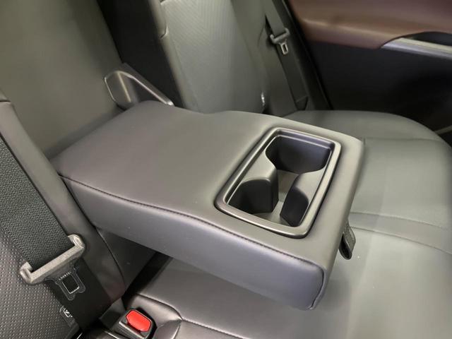 ハリアー Ｚ　レザーパッケージ　調光パノラマルーフ　禁煙車　メーカー１２．３型ナビＴＶ　ＪＢＬサウンド　パノラミックビューモニタ　ブラウン内装　セーフティセンス　デジタルインナーミラー　電動バックドア　シートベンチレーション（42枚目）