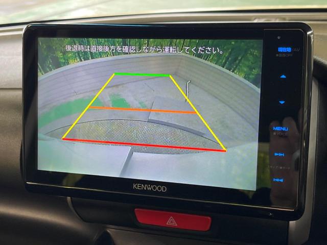 N-BOX G ターボSSパッケージ 禁煙車 8型ナビフルセグ 両側電動ドア バックカメラ HIDヘッド 純正14インチAW 黒内装 ETC Bluetooth スマートキー オートライト オートエアコン 革巻ステアリング パドルシフト(4枚目)