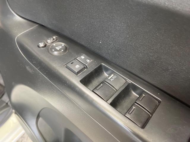 N-BOX G ターボSSパッケージ 禁煙車 8型ナビフルセグ 両側電動ドア バックカメラ HIDヘッド 純正14インチAW 黒内装 ETC Bluetooth スマートキー オートライト オートエアコン 革巻ステアリング パドルシフト(44枚目)