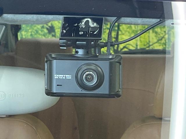 �y�h���C�u���R�[�_�[�z�h���C�u���R�[�_�[�����I���s���͂������A������^�]�⎖�̂ɑ��������ہA�f���ŋL�^���A����̃��X�N�ɔ����܂��B���L�^�p�r�c�J�[�h�͂��q�l�����g�ł��������������K�v������܂��B