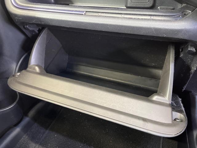 アクア Ｓ　禁煙車　純正ナビフルセグ　ＬＥＤヘッド　スマートキー　モデリスタ１５インチＡＷ　バックカメラ　セーフティセンス　ＬＥＤフォグ　オートライト　レーンディパーチャーアラート　ＥＴＣ　Ｂｌｕｅｔｏｏｔｈ（41枚目）