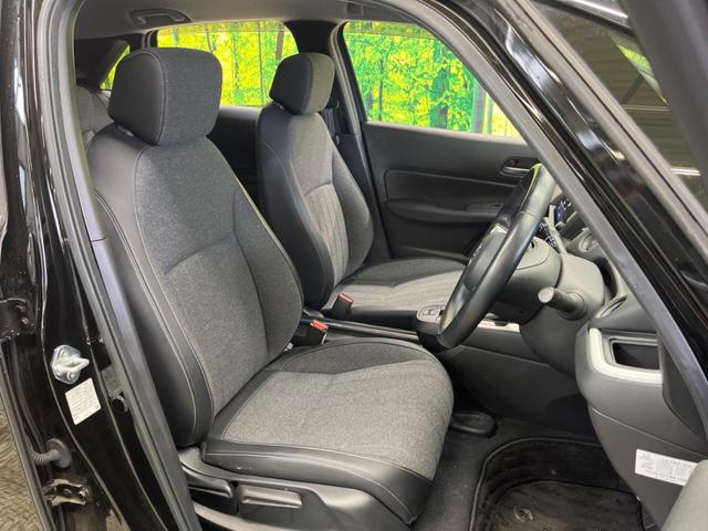 フィット ｅ：ＨＥＶホーム　禁煙車　純正９型ナビＴＶ　バックカメラ　ホンダセンシング　ＬＥＤヘッド　純正ＯＰ１６インチＡＷ　アダプティブクルーズ　パーキングセンサ　半革シート　ＥＴＣ　Ｂｌｕｅｔｏｏｔｈ　革巻ステアリング（9枚目）