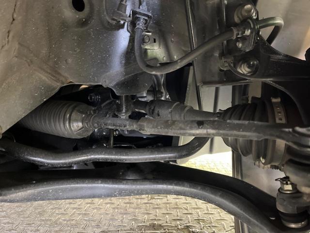 フィット ｅ：ＨＥＶホーム　禁煙車　純正９型ナビＴＶ　バックカメラ　ホンダセンシング　ＬＥＤヘッド　純正ＯＰ１６インチＡＷ　アダプティブクルーズ　パーキングセンサ　半革シート　ＥＴＣ　Ｂｌｕｅｔｏｏｔｈ　革巻ステアリング（20枚目）