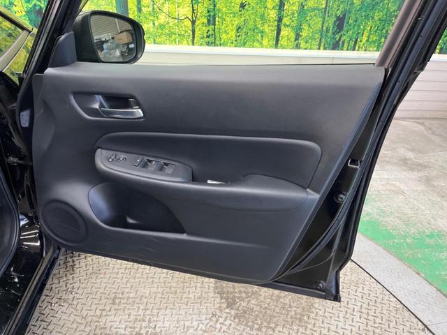 フィット ｅ：ＨＥＶホーム　禁煙車　純正９型ナビＴＶ　バックカメラ　ホンダセンシング　ＬＥＤヘッド　純正ＯＰ１６インチＡＷ　アダプティブクルーズ　パーキングセンサ　半革シート　ＥＴＣ　Ｂｌｕｅｔｏｏｔｈ　革巻ステアリング（37枚目）