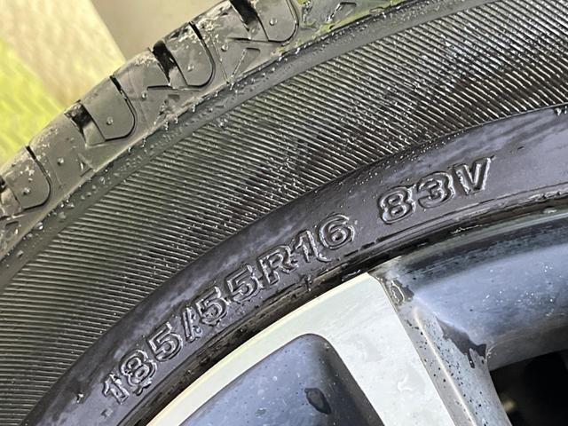 フィット ｅ：ＨＥＶホーム　禁煙車　純正９型ナビＴＶ　バックカメラ　ホンダセンシング　ＬＥＤヘッド　純正ＯＰ１６インチＡＷ　アダプティブクルーズ　パーキングセンサ　半革シート　ＥＴＣ　Ｂｌｕｅｔｏｏｔｈ　革巻ステアリング（56枚目）