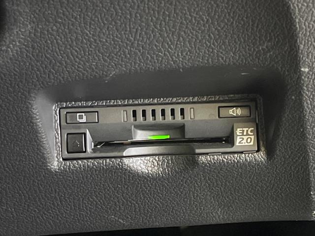 プリウス Ａツーリングセレクション　モデリスタエアロ　純正９型ナビＴＶ　パノラミックビューモニタ　セーフティセンス　ブラインドスポットモニタ　インテリジェントクリアランスソナー　モデリスタ１７インチＡＷ　パワーシート　シートヒーター（30枚目）