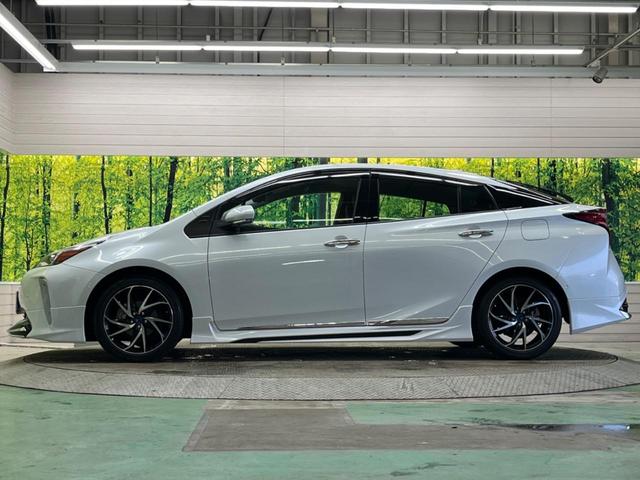 プリウス Ａツーリングセレクション　モデリスタエアロ　純正９型ナビＴＶ　パノラミックビューモニタ　セーフティセンス　ブラインドスポットモニタ　インテリジェントクリアランスソナー　モデリスタ１７インチＡＷ　パワーシート　シートヒーター（55枚目）