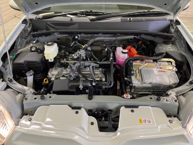 プロボックス ハイブリッドＦ　登録済未使用車　セーフティセンス　レーダークルーズ　レーントレースアシスト　パーキングサポートブレーキ　オートエアコン　キーレス　ＡＣ１００Ｖ電源　オートライト　オートマチックハイビーム（19枚目）