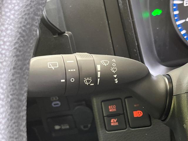 プロボックス ハイブリッドＦ　登録済未使用車　セーフティセンス　レーダークルーズ　レーントレースアシスト　パーキングサポートブレーキ　オートエアコン　キーレス　ＡＣ１００Ｖ電源　オートライト　オートマチックハイビーム（37枚目）