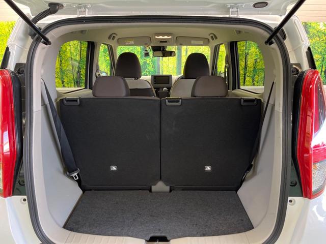 ���i�̂���������ʋ΁A���}���ɏ\���ȉ׎��X�y�[�X���m�ۂ��Ă���܂��B�Z�J���h�V�[�g��|���ƁA�傫�ȉו��̐ύڂ��\�ł���