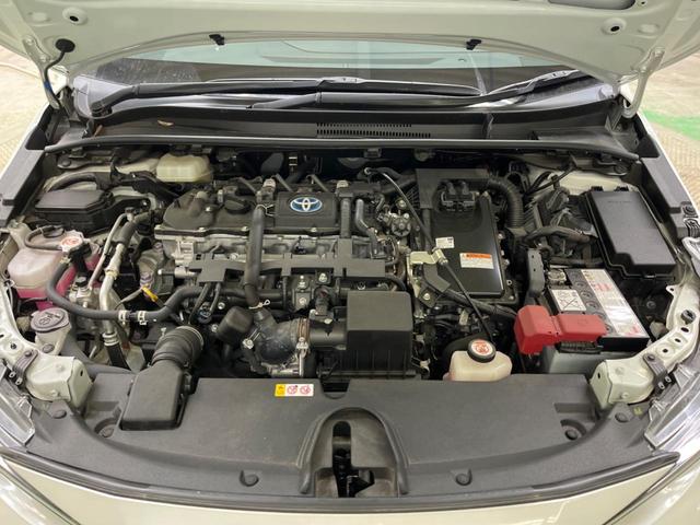 カローラツーリング ハイブリッド　ダブルバイビー　禁煙車　純正９型ナビ　バックカメラ　セーフティセンス　ブラインドスポットモニタ　シートヒーター　ステアリングヒーター　ＬＥＤデイライト　純正１７インチＡＷ　半革シート　ＡｐｐｌｅＣａｒＰｌａｙ　ＥＴＣ（19枚目）