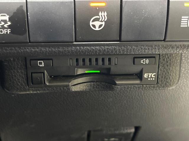 カローラツーリング ハイブリッド　ダブルバイビー　禁煙車　純正９型ナビ　バックカメラ　セーフティセンス　ブラインドスポットモニタ　シートヒーター　ステアリングヒーター　ＬＥＤデイライト　純正１７インチＡＷ　半革シート　ＡｐｐｌｅＣａｒＰｌａｙ　ＥＴＣ（28枚目）