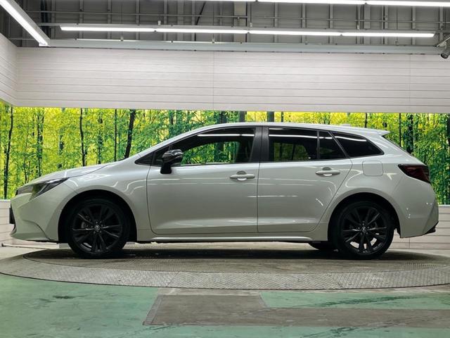 カローラツーリング ハイブリッド　ダブルバイビー　禁煙車　純正９型ナビ　バックカメラ　セーフティセンス　ブラインドスポットモニタ　シートヒーター　ステアリングヒーター　ＬＥＤデイライト　純正１７インチＡＷ　半革シート　ＡｐｐｌｅＣａｒＰｌａｙ　ＥＴＣ（51枚目）