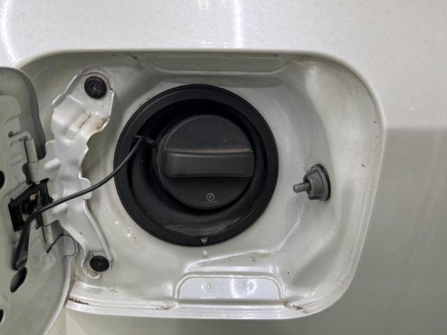 カローラツーリング ハイブリッド　ダブルバイビー　禁煙車　純正９型ナビ　バックカメラ　セーフティセンス　ブラインドスポットモニタ　シートヒーター　ステアリングヒーター　ＬＥＤデイライト　純正１７インチＡＷ　半革シート　ＡｐｐｌｅＣａｒＰｌａｙ　ＥＴＣ（62枚目）